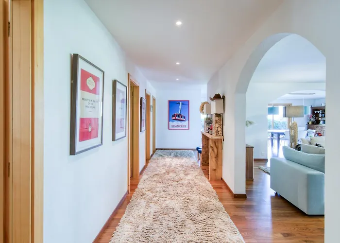 Fireplace Bbq Close To Lift *